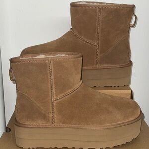 UGG CLASSIC MINI PLATFORM